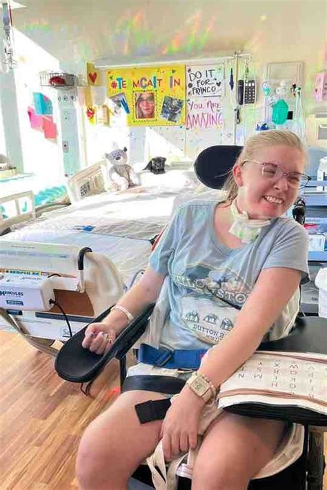 odds of being paralyzed by chiropractor|My daughter went for a routine chiropractor .